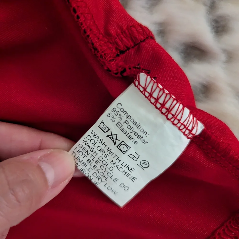 Shein Cropped Tank - Picture 7 of 7